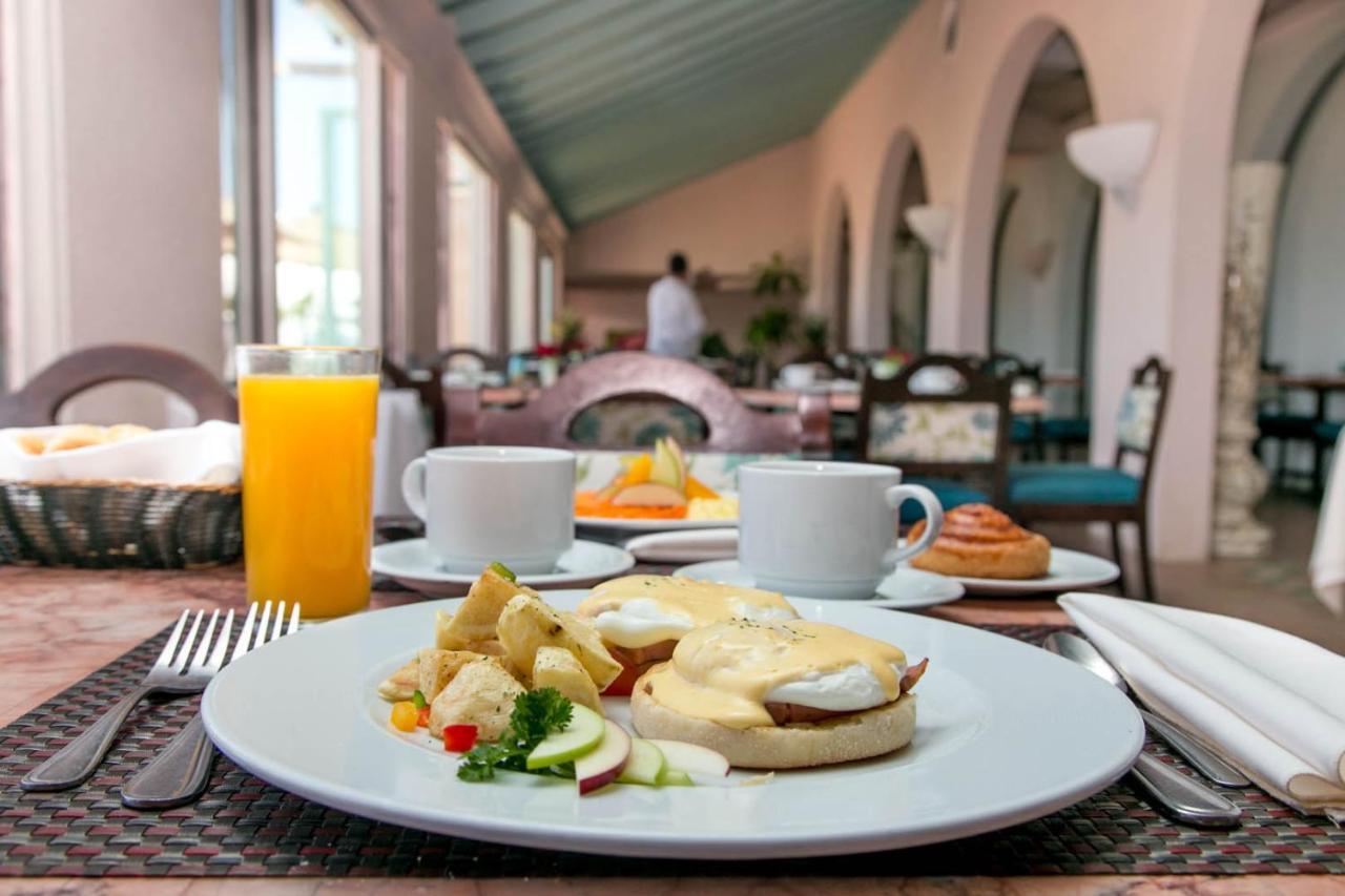 Hotel Las Rosas & Spa 엔세나다 외부 사진